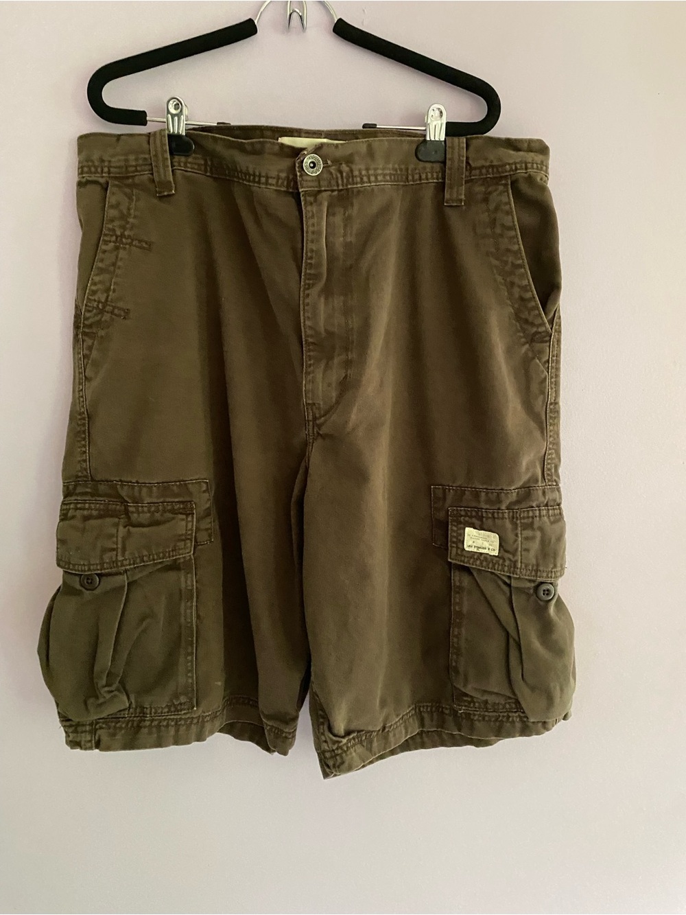 Levi’s Men's Brown Cargo Shorts